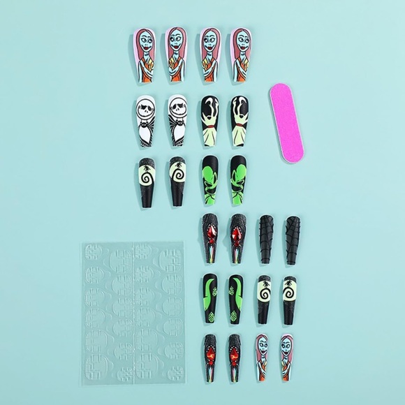 NIB Press on Nails Long Coffin Nails Full Cover Nightmare Before Christmas - Picture 4 of 4